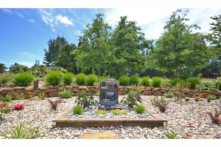 Photo of property in 73 Keri Downs Road, Kerikeri, 0294