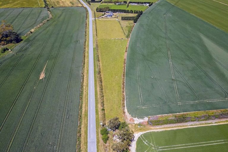 Photo of property in 1054 Grahams Road, Ashton, Ashburton, 7774