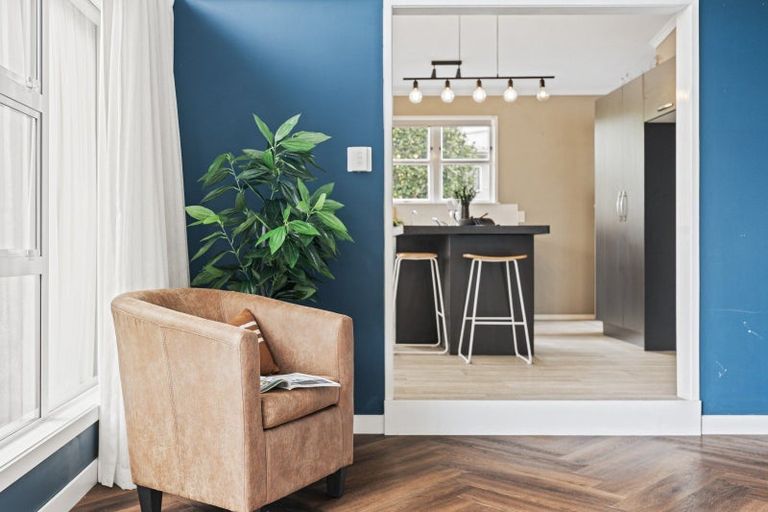 Photo of property in 27 Dewe Avenue, Feilding, 4702