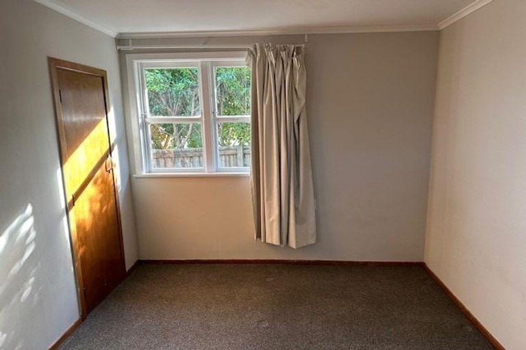 Photo of property in 9 Winifred Avenue, Bayview, Auckland, 0629