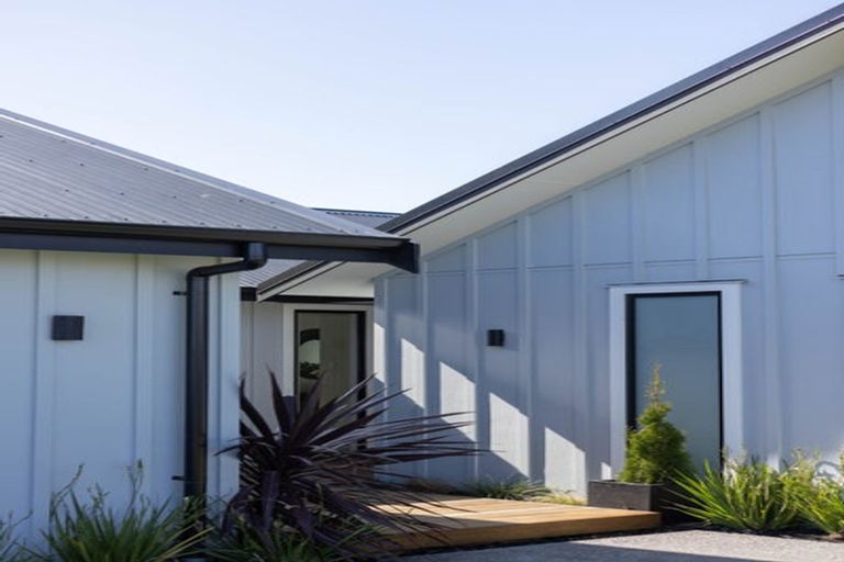 Photo of property in 23 Rich Rise, Havelock North, 4130