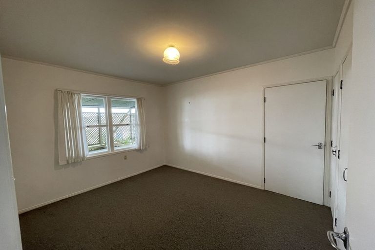 Photo of property in 89 Lynden Avenue, Hillcrest, Auckland, 0627