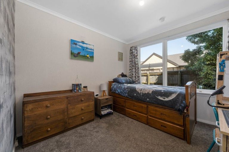 Photo of property in 9 Alpine View Lane, Parklands, Christchurch, 8083