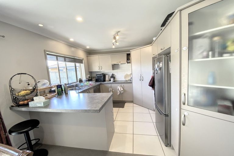 Photo of property in 63 Farringdon Avenue, Rototuna North, Hamilton, 3210