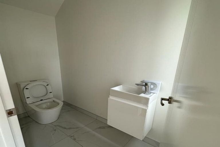 Photo of property in 29a Rice Crescent, Papakura, 2110