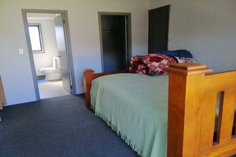 Photo of property in 5 Vanquish Place, Flagstaff, Hamilton, 3210