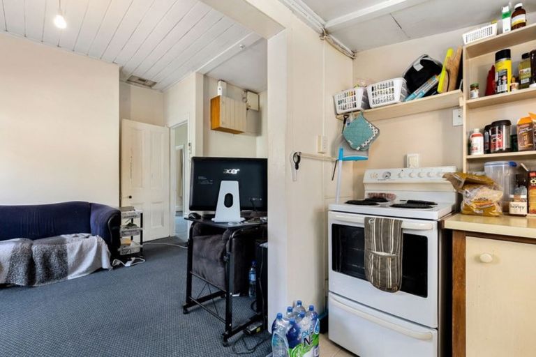 Photo of property in 18 Burlington Street, Sydenham, Christchurch, 8023