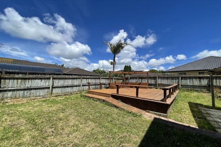 Photo of property in 37 Innisowen Place, Flat Bush, Auckland, 2019