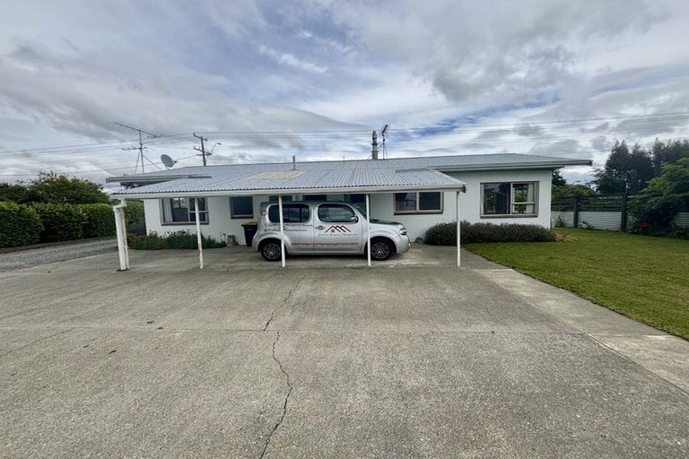 Photo of property in 22 Vickerman Street, Grovetown, Blenheim, 7202