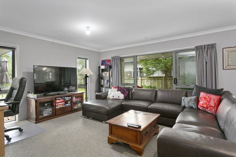 Photo of property in 35b Clare Street, Cambridge, 3434