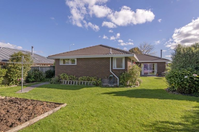 Photo of property in 274 West Belt, Rangiora, 7400