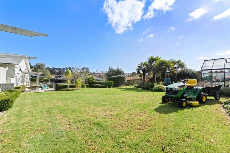 Photo of property in 20 Denehurst Drive, Waimauku, 0812