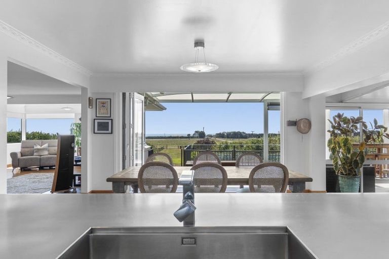 Photo of property in 255 Kaihihi Road, Okato, 4381