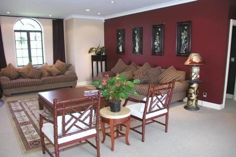 Photo of property in 13 Burgundy Park Avenue, Henderson, Auckland, 0612