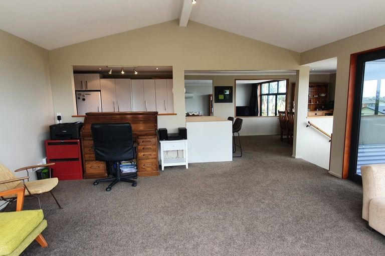 Photo of property in 21 Nolan Crescent, Karoro, Greymouth, 7805