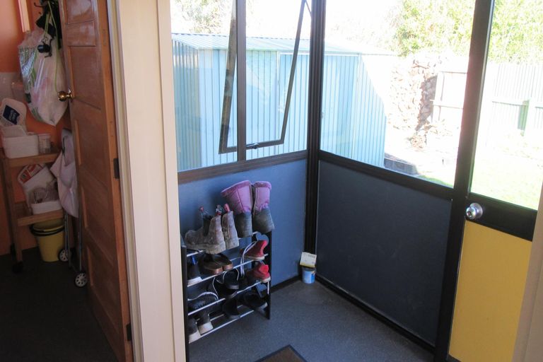 Photo of property in 9 George Street, Waimate, 7924