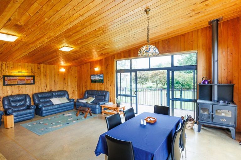 Photo of property in 38 Grammar Street, Kimbolton, 4777