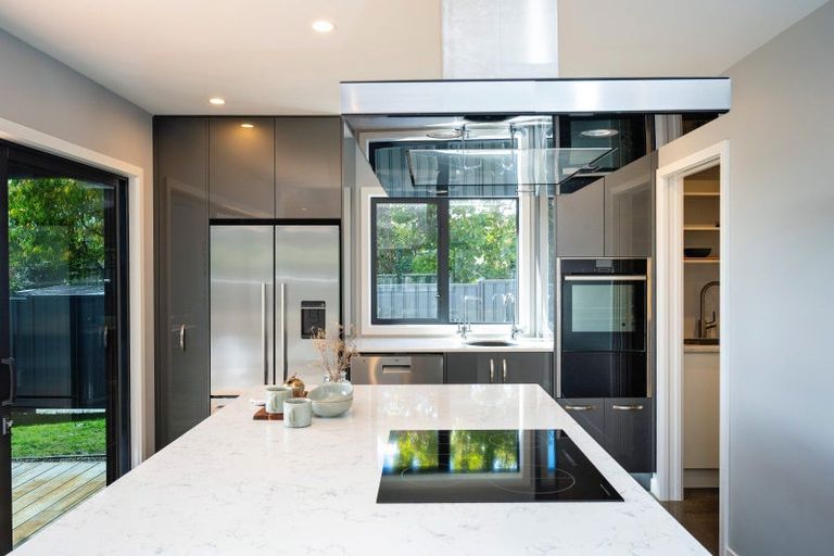 Photo of property in 60a Napier Road, Havelock North, 4130