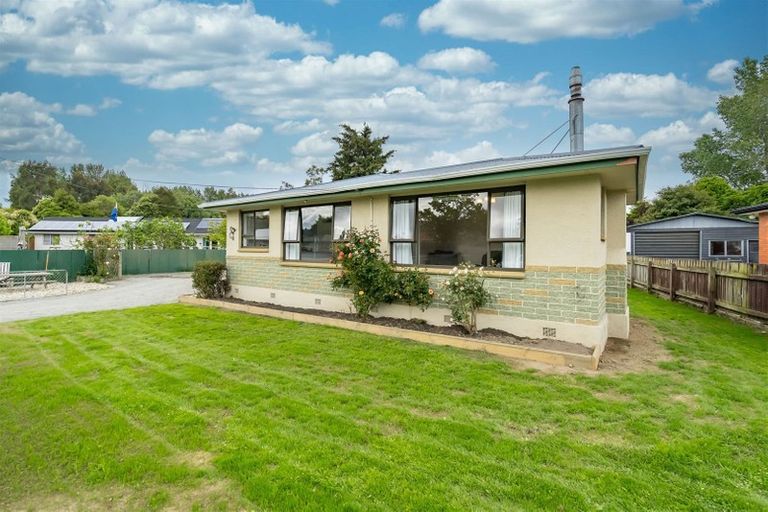 Photo of property in 19 High Street, Milton, 9220