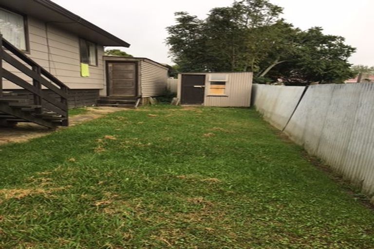 Photo of property in 2/59 Redcrest Avenue, Red Hill, Papakura, 2110