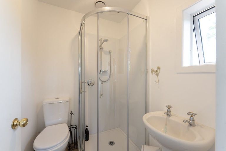 Photo of property in 5 Hilton Drive, Amberley, 7410