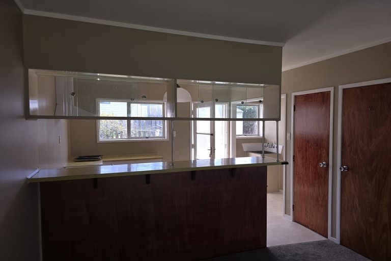 Photo of property in 2/15 Parker Avenue, New Lynn, Auckland, 0600