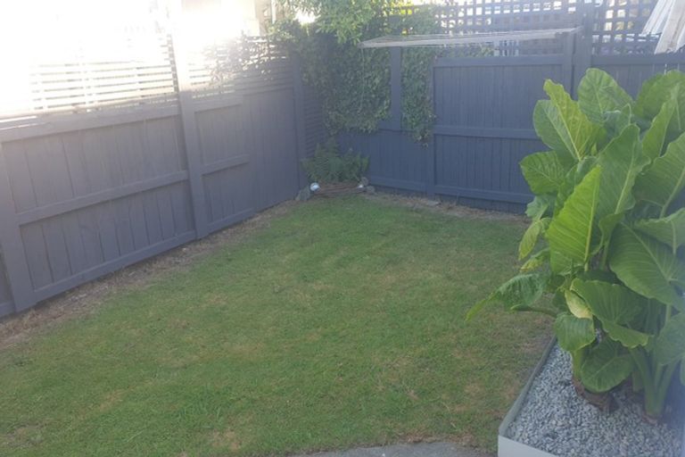 Photo of property in 2/56 Golf Road, Tahunanui, Nelson, 7011