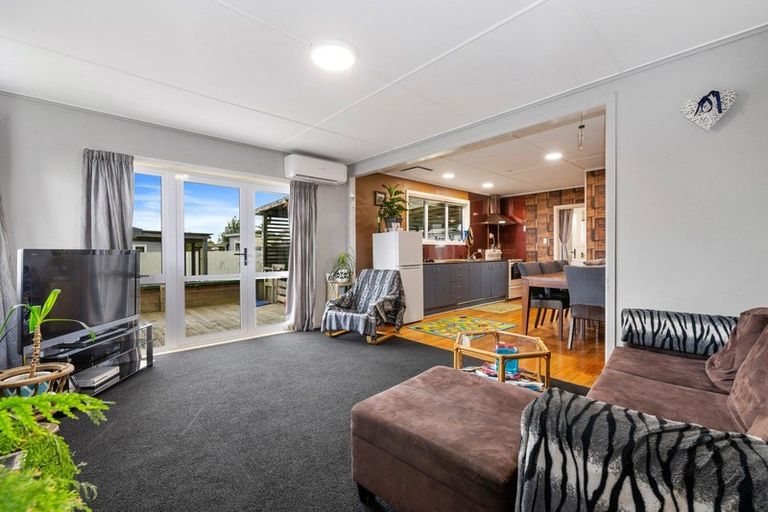 Photo of property in 52 Morvern Crescent, Tokoroa, 3420