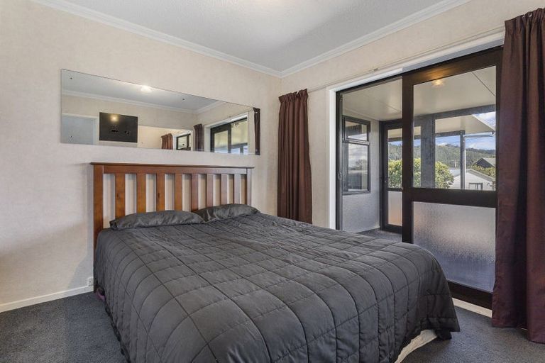 Photo of property in 201 Kiwi Road, Whangamata, 3620