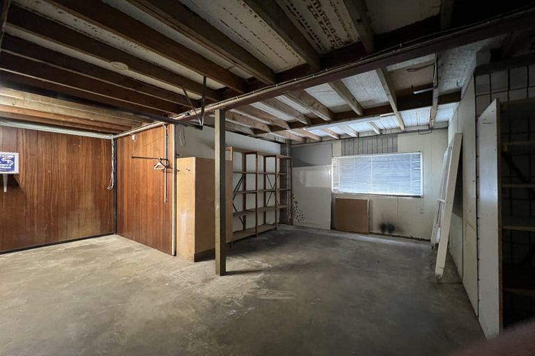 Photo of property in 257 Royal Road, Massey, Auckland, 0614