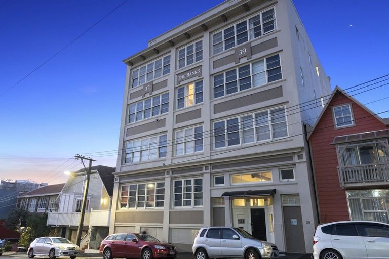 Photo of property in 15/37 Majoribanks Street, Mount Victoria, Wellington, 6011
