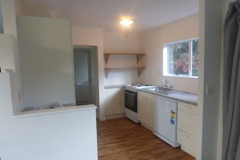 Photo of property in 5/24 Eastglen Road, Glen Eden, Auckland, 0602