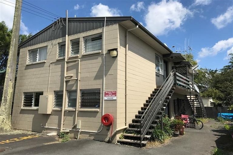 Photo of property in 29 Te Aroha Street, Hamilton East, Hamilton, 3216