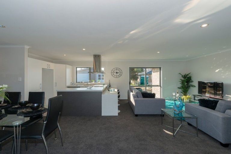 Photo of property in 45c Tuhikaramea Road, Dinsdale, Hamilton, 3204