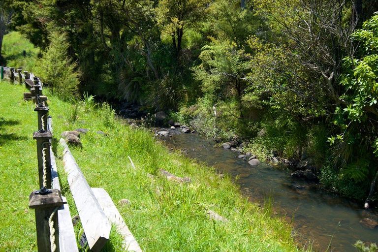 Photo of property in 1890 Kaipara Coast Highway, Kaukapakapa, 0984