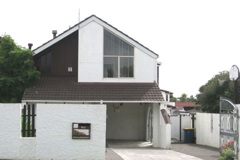 Photo of property in 16a Matuhi Rise, Henderson, Auckland, 0612