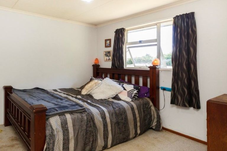 Photo of property in 281 Hoihere Road, Tiakitahuna, Palmerston North, 4477