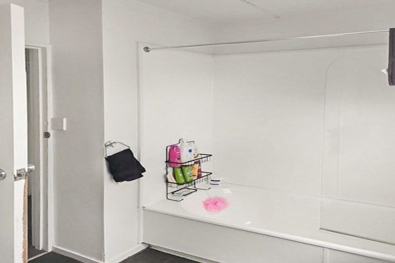 Photo of property in 12 Jellicoe Place, Tamatea, Napier, 4112