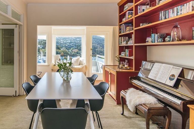 Photo of property in 84 Upland Road, Kelburn, Wellington, 6012