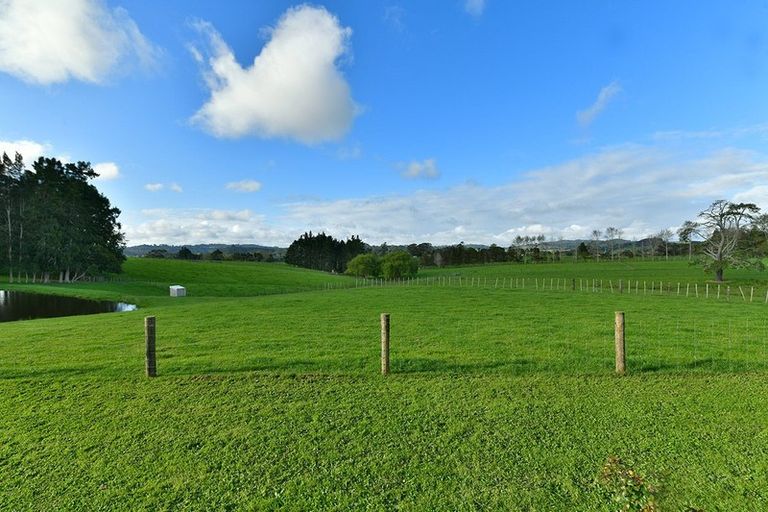 Photo of property in 39 Anderson Road, Kaukapakapa, Helensville, 0875