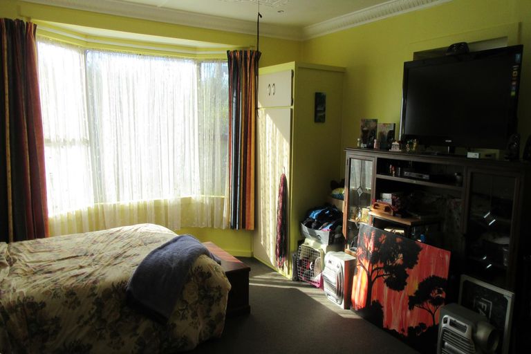 Photo of property in 9 George Street, Waimate, 7924