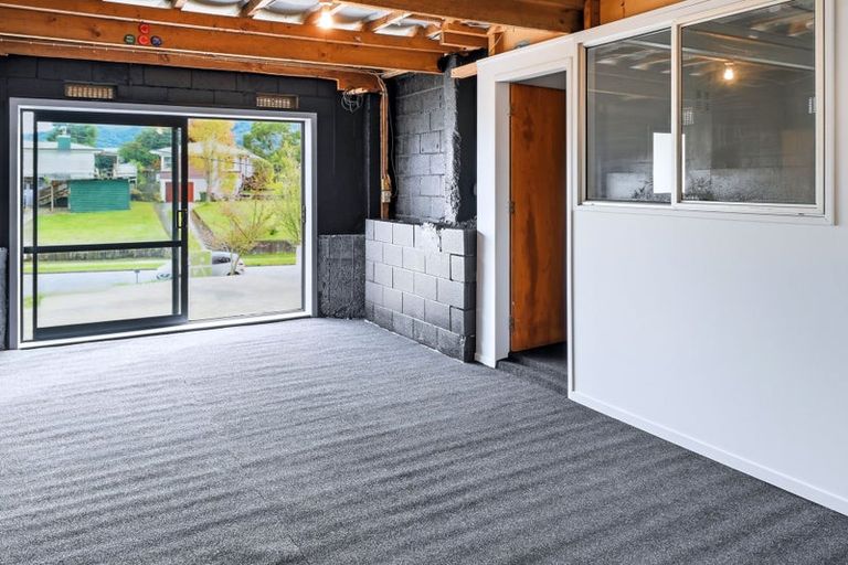 Photo of property in 71 Meadowbank Crescent, Fordlands, Rotorua, 3015