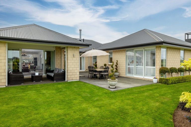 Photo of property in 51 The Esplanade, Pegasus, 7612