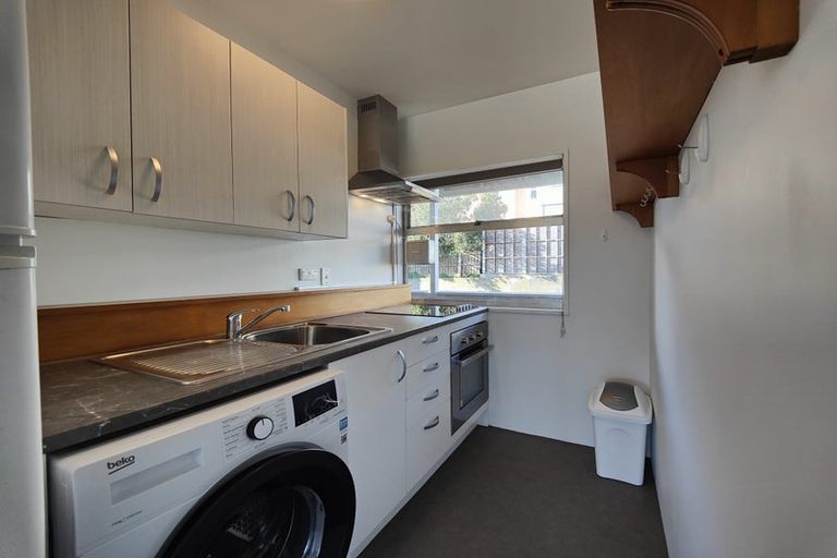 Photo of property in Melksham Towers, 303/131 Brougham Street, Mount Victoria, Wellington, 6011