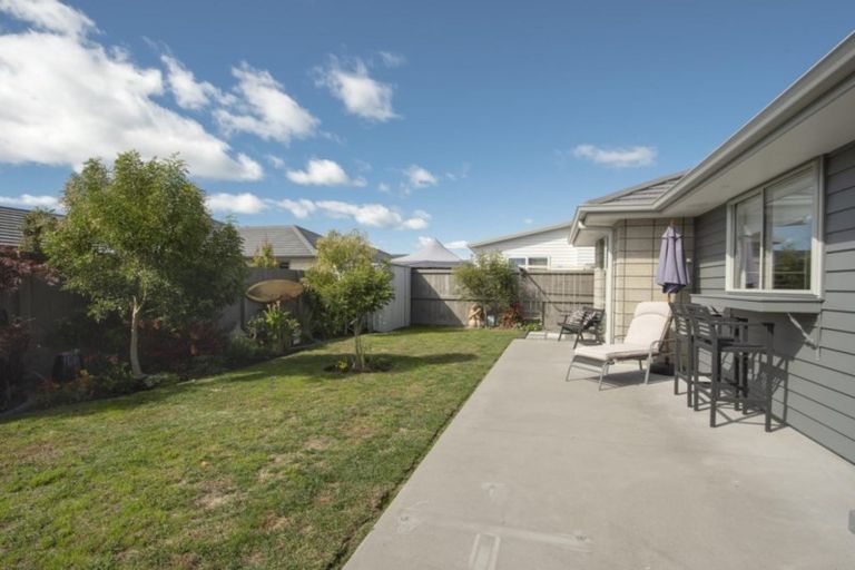 Photo of property in 3 Kamahi Crescent, Papamoa Beach, Papamoa, 3118
