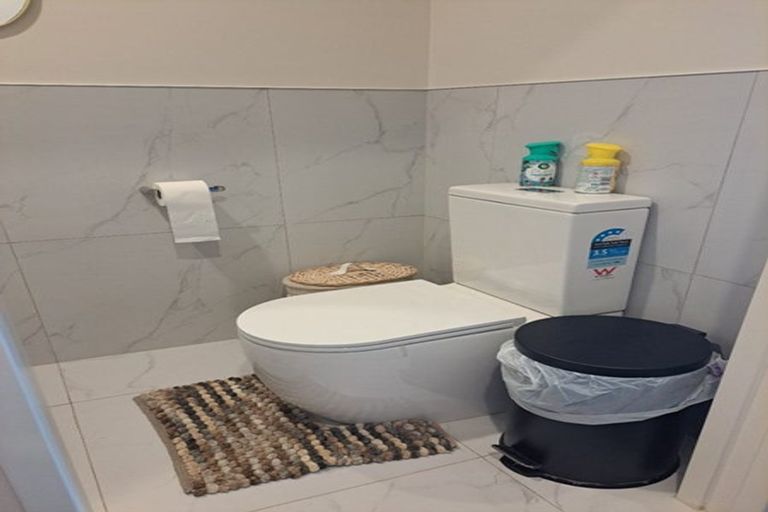 Photo of property in 20 Rorotu Avenue, Karaka, Papakura, 2113