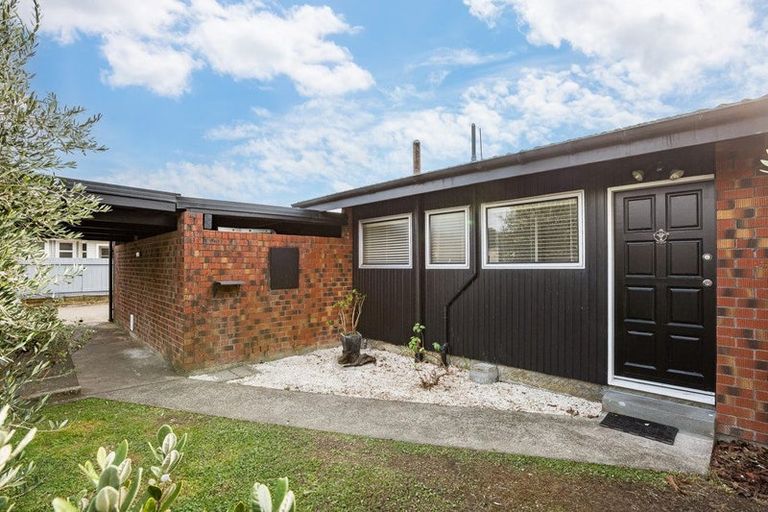 Photo of property in 1001b High Street, Avalon, Lower Hutt, 5011