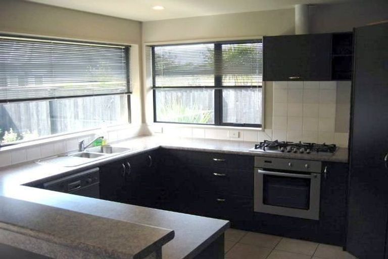 Photo of property in 25 Six Silvers Avenue, Halswell, Christchurch, 8025