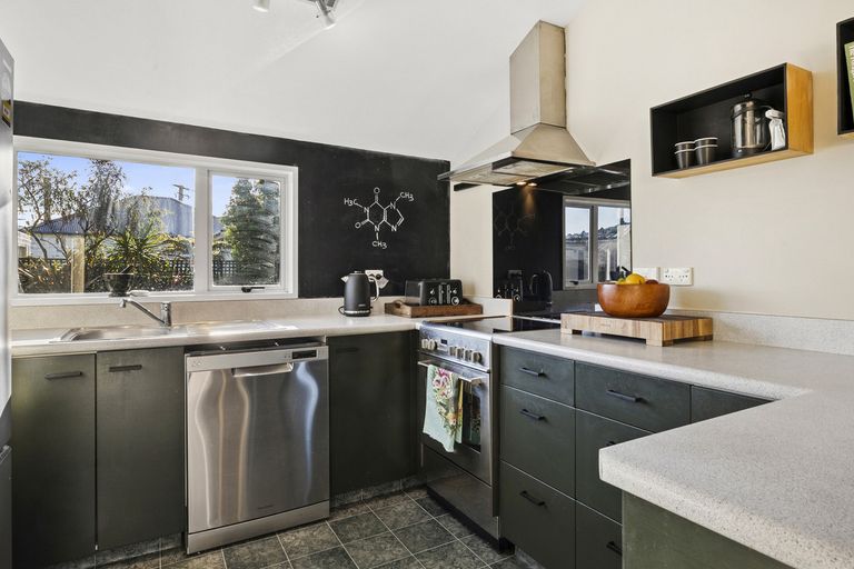 Photo of property in 9 Montreal Street, Saint Kilda, Dunedin, 9012