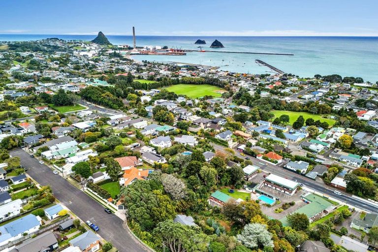 Photo of property in 353 Devon Street West, Lynmouth, New Plymouth, 4310